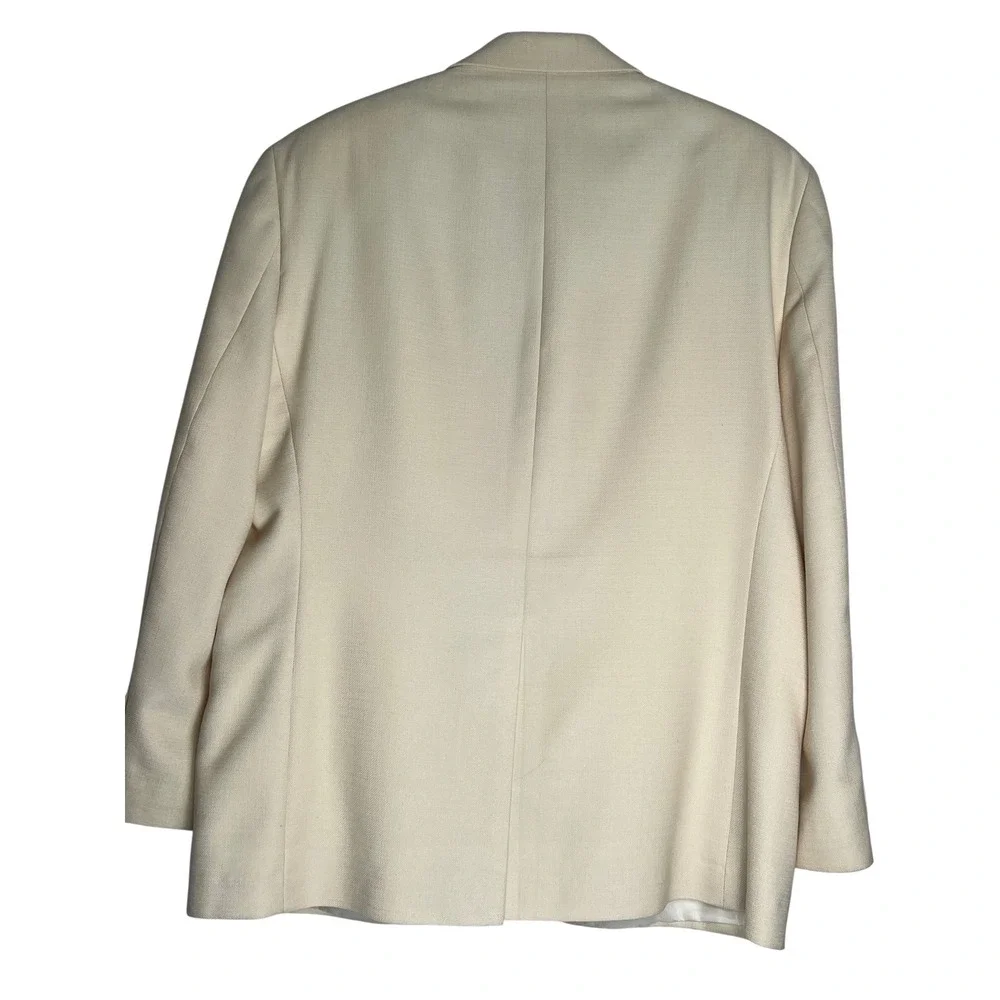 Lauren Ralph Lauren measurements shoulder